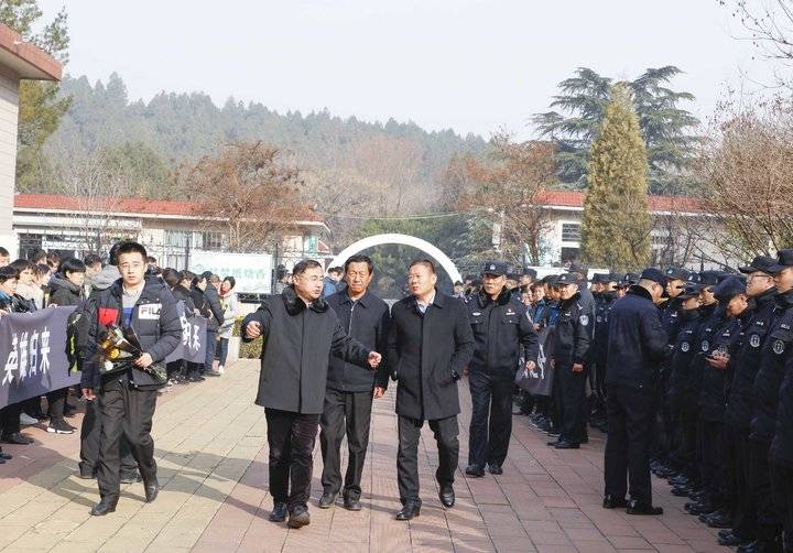齐鲁晚报网-山东新闻门户 传播品质资讯